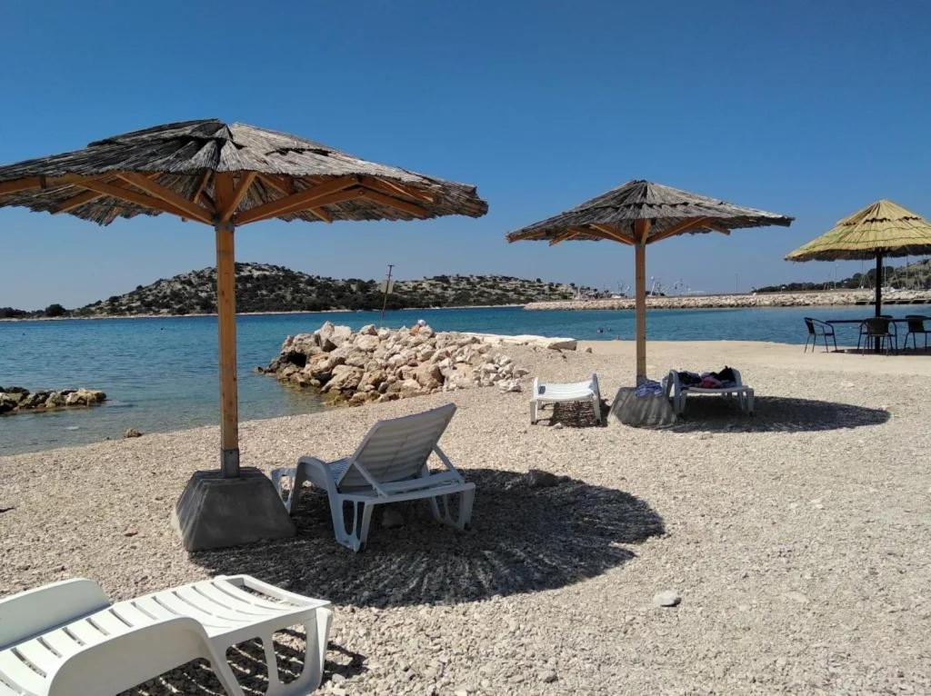 Tribunia Beach Hotel Tribalj Extérieur photo