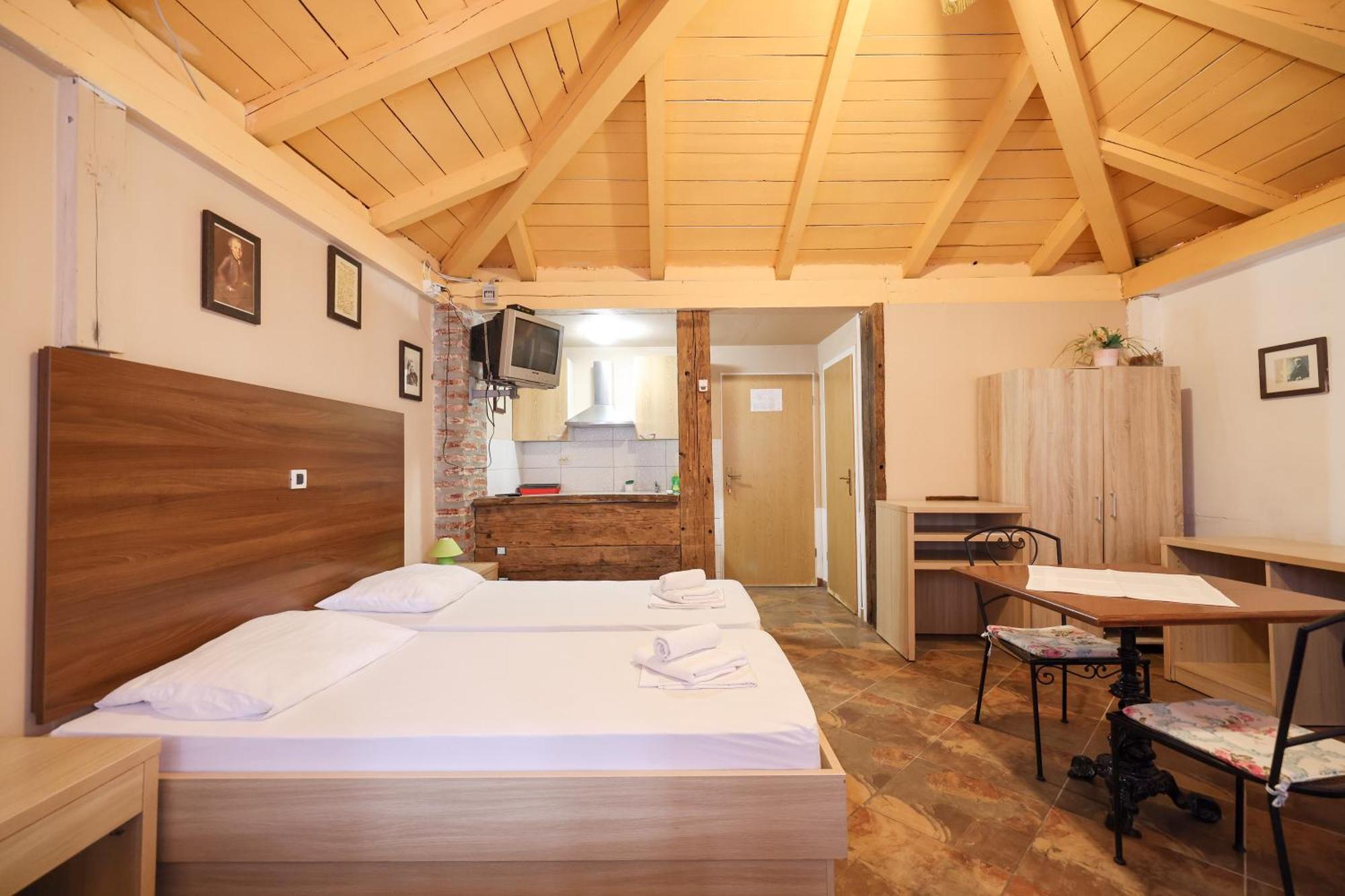 Tribunia Beach Hotel Tribalj Extérieur photo
