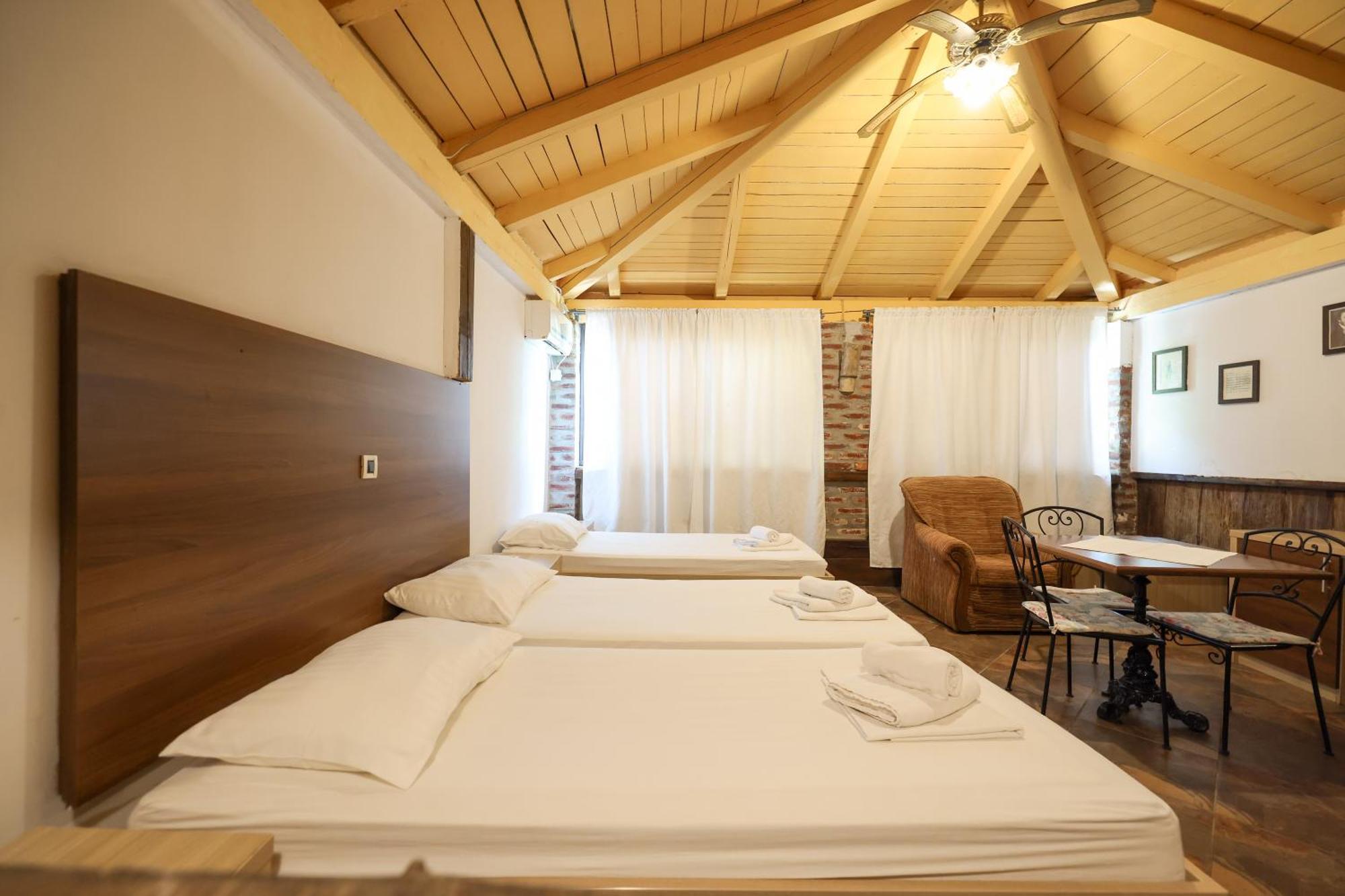 Tribunia Beach Hotel Tribalj Extérieur photo